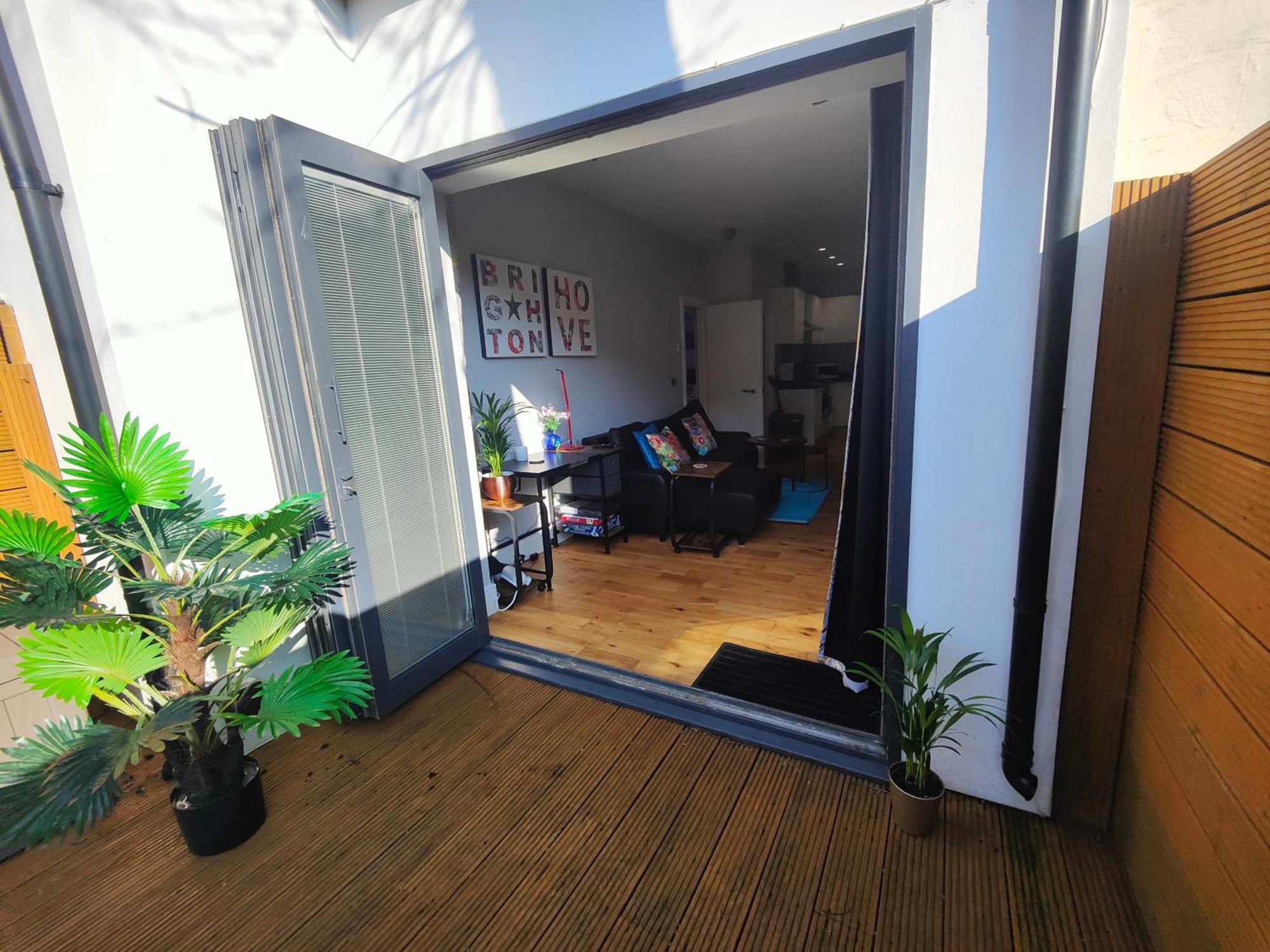 Modern Central Brighton Patio Flat - Free Parking! Zewnętrze zdjęcie